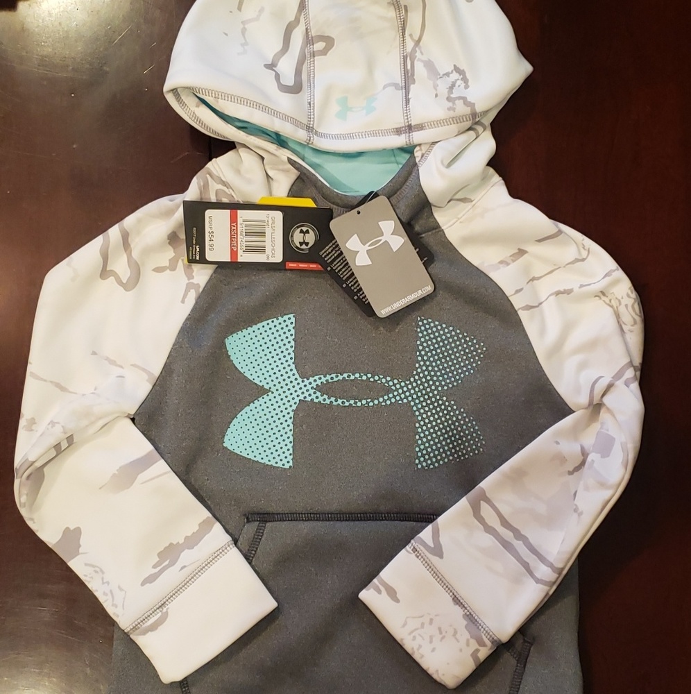 Under Armour Sweatshirt